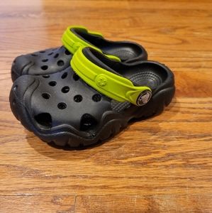 Boy/Toddler 8 Crocs